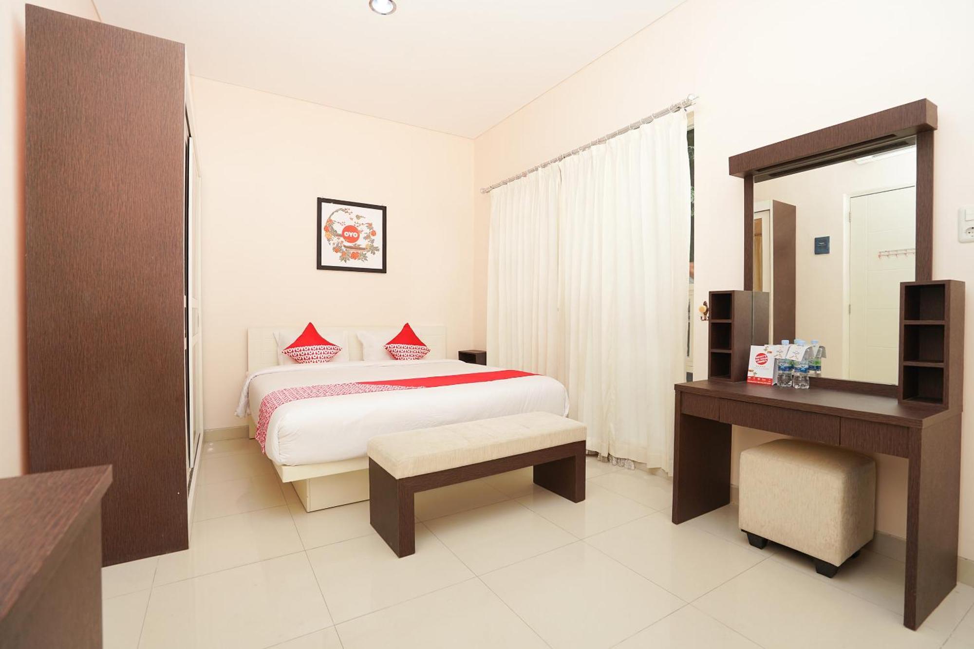 סוראבאיה Oyo 782 Menjangan Residence At Citraland 1 מראה חיצוני תמונה