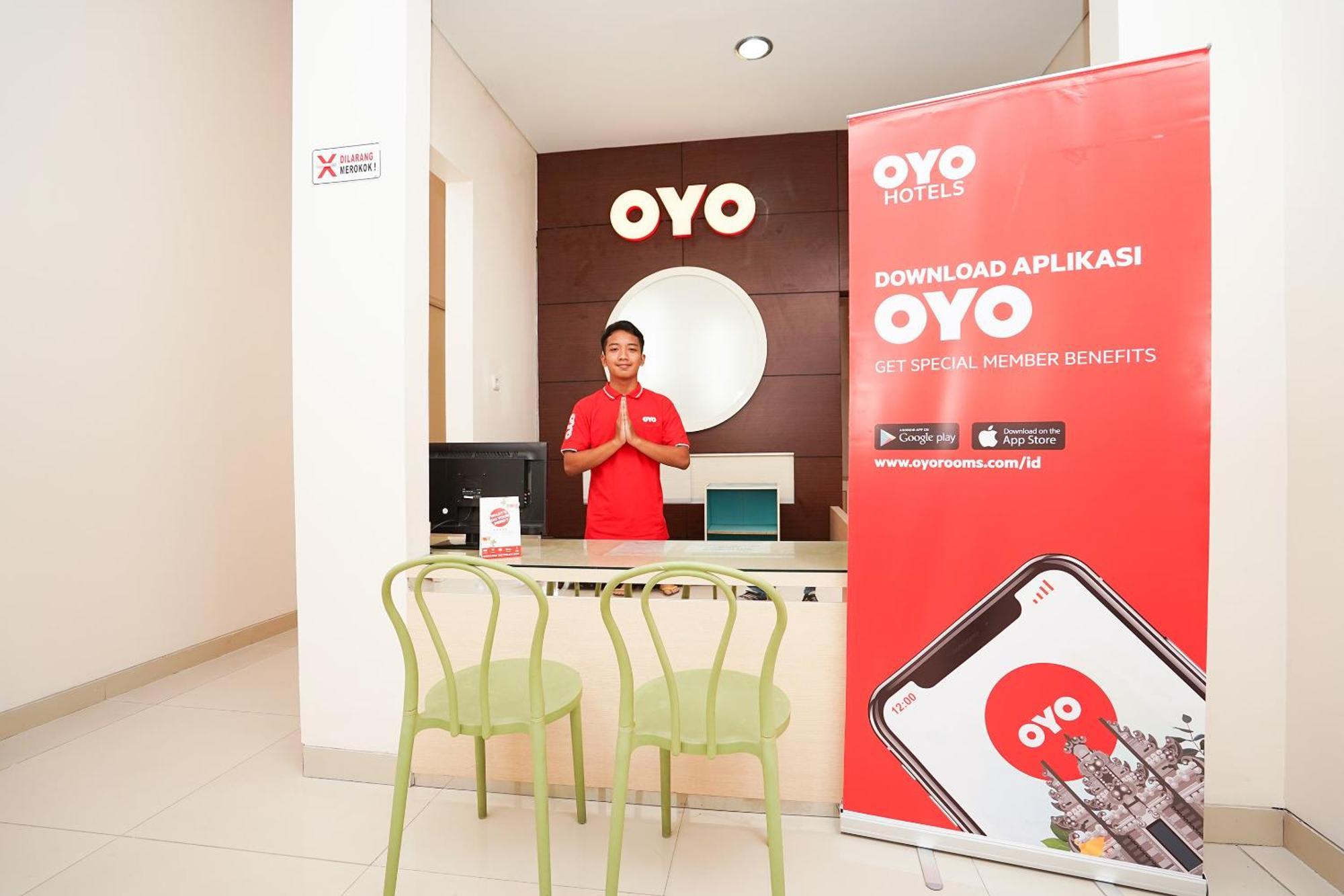 סוראבאיה Oyo 782 Menjangan Residence At Citraland 1 מראה חיצוני תמונה