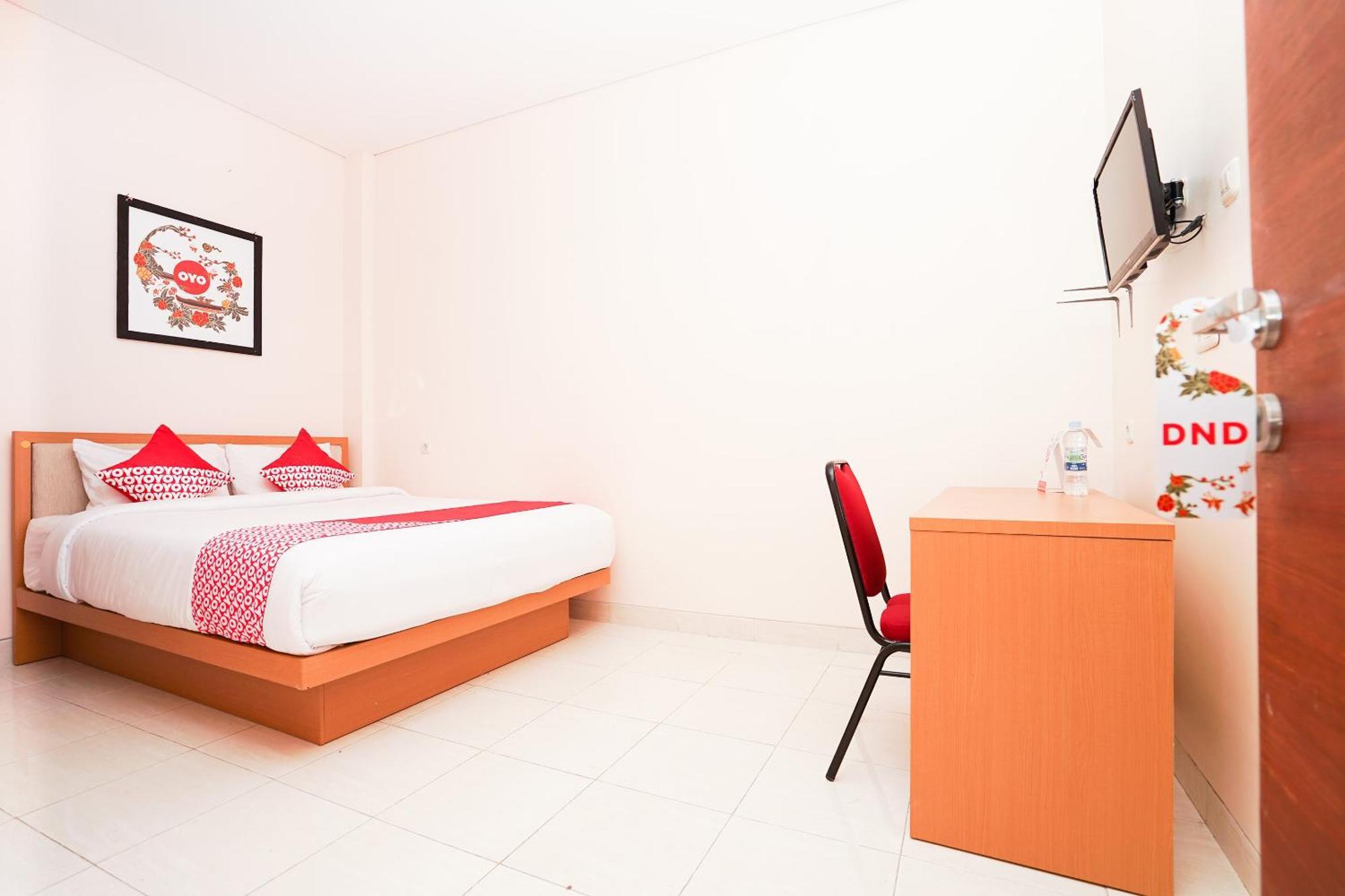 סוראבאיה Oyo 782 Menjangan Residence At Citraland 1 מראה חיצוני תמונה